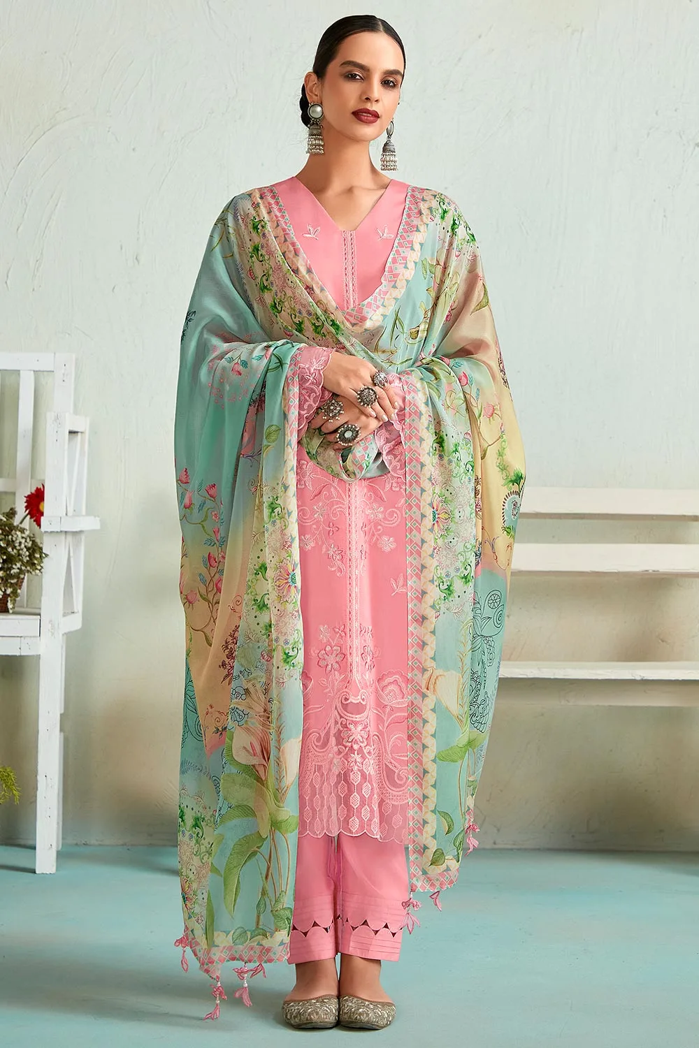 Pink Pure Muslin Kurta Pant Set with Stunning Digital Print Chinon Dupatta